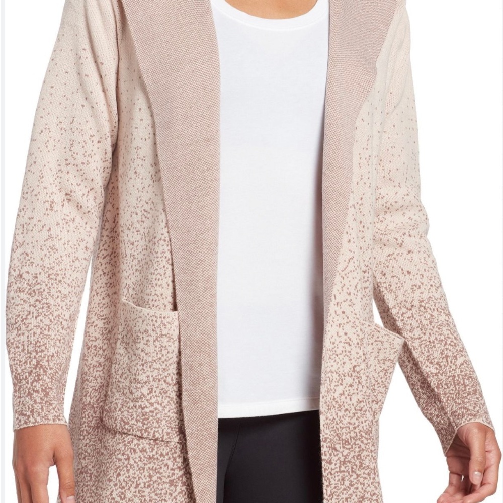 Women's Cream and Brown Sweater